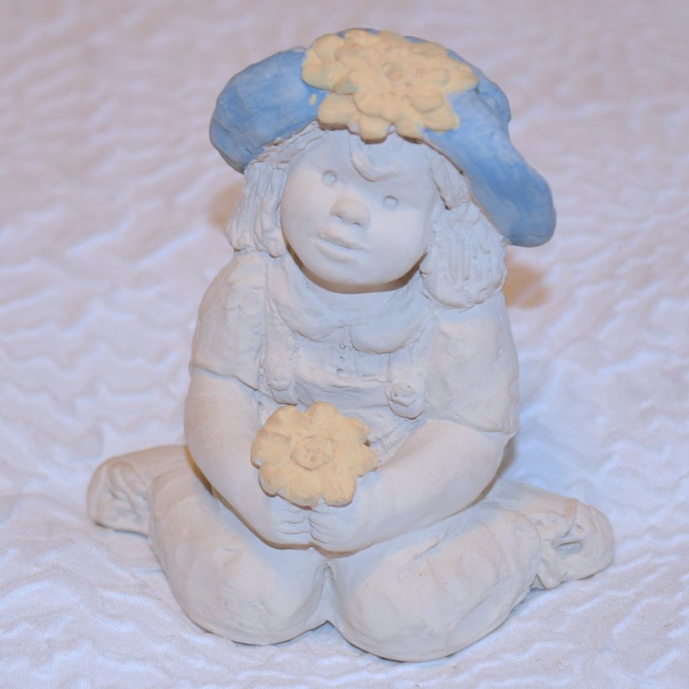 Bright Eyes Hat Kids Denim & Daisies Figurine